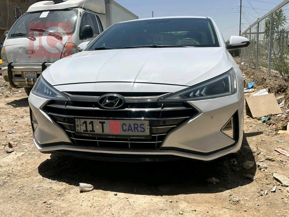هيونداي النترا